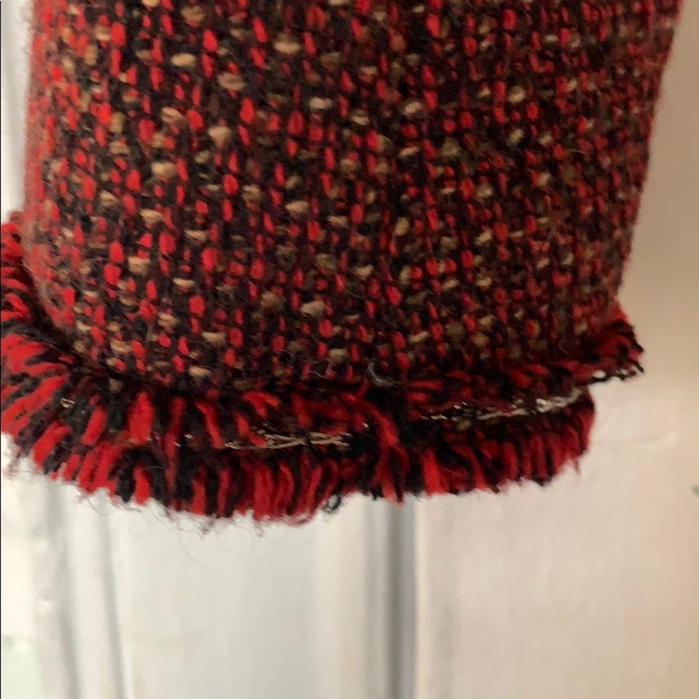 Red short jacket - Picture 4 of 4